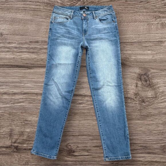 1822 Denim Blue Straight Leg Jeans with Natural Fading - Picture 1 of 6